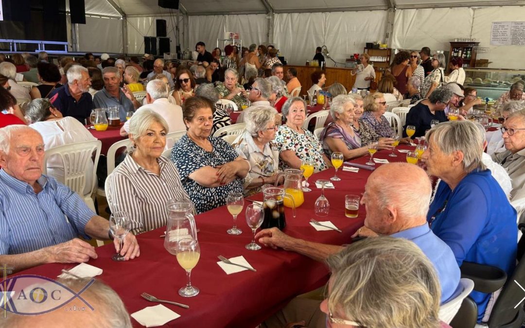 Los residentes celebran con alegría la Feria de San Lucas